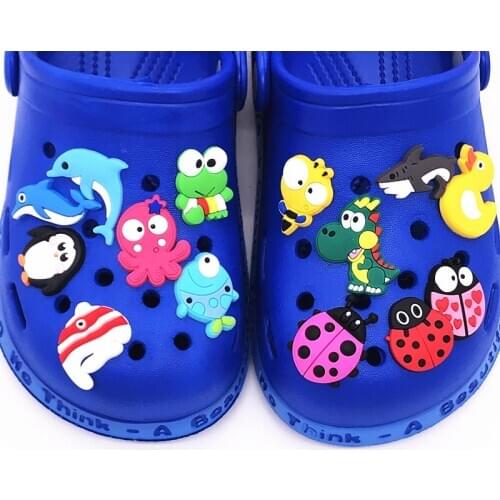 1Pcs Cartoon Animals Fish Frog Octopus PVC Shoe Charm Shoe Buckle Accessories DIY Decoration Wristband Shoe Accessories