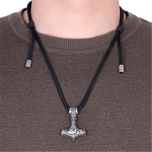DropshippingViking Rune Thors Hammer Pendant Mens Necklace Umbrella Cord Rune Bead Irish Knot Hammer Jewelry with gift bag