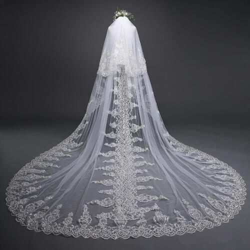 Charming Bridal Veils White/Ivory Long Train Applique Edge Two Layers Blush Face Wedding Veils with Combs Bridal Accessories