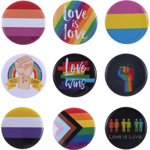 1pcs LGBT Rainbow Heart Gay Badge Symbol Pins Tinplate Badge Lapel Denim Hat Brooches Collar Pin Jewelry Accessories
