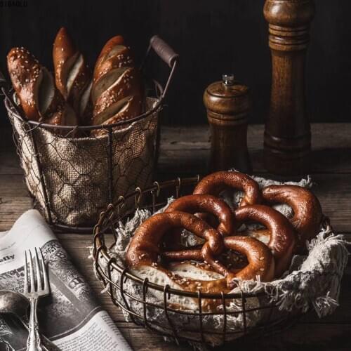 Vintage Style Metal Wrought Iron Storage Basket Nordic Style Fruit Baking Bread Snack Basket