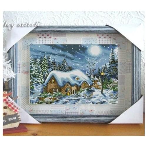 Gold Collection Counted Cross Stitch Kit A Snowy Evening Winter Snow Starry Night and Moon Peaceful Night dome 80908