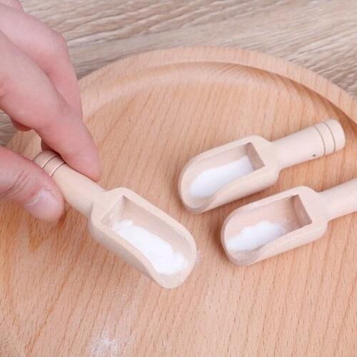 3pcs Mini Wooden Scoops Bath Salt Spoon Candy Flour Spoon Scoops Kitchen Utensils - 7.7*2.2cm