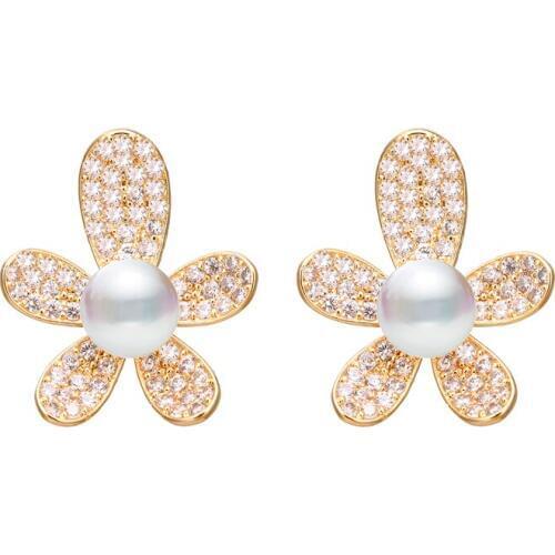 Bettyue Interesting New Arrival Irregular Star-shape With Cubic Zircon Brilliant Earring For Women In Charming Trendy Party