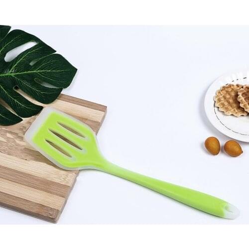 Kitchen Cooking Tool Silicone Turner Slotted Cooking Spatula High Heat Resistant One Piece Non Stick Kitchen Utensil Multicolor