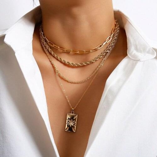 Vintage Multilayer Twisted Thick Chain Square Flower Pendant Necklace for Women Geometric Sweater Necklace Jewelry Kolye XR2762
