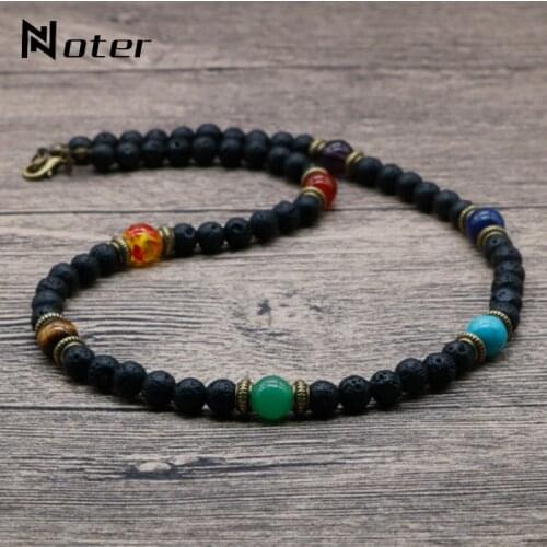 Noter Chokers On The Neck
