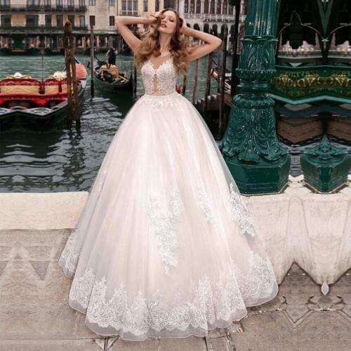 A Line Sleeveless Tulle Wedding Dress Top Lace Applique vestido de noiva Custom Made Back Button Robe De Mariee Free Shipping