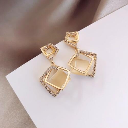 New Arrival Trendy Acrylic Geometric Square Drop Earrings For Women Elegant Fashion Water Drop Crystal Pendant Jewelry
