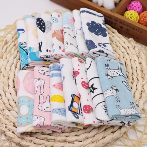 5pcs Soft Baby Towel Muslin Cotton Handkerchief Infant Kids Wipe Cloth Newborn Baby Face Towel Bibs Feeding Bath Towel 23*23cm