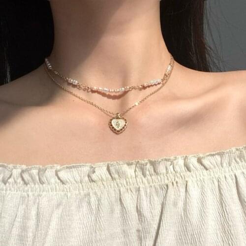 Simple French Design Layered Necklace Women Pearl Collision Color Choker Sweet Love Heart Pendant Clavicle Chain Jewelry Charm