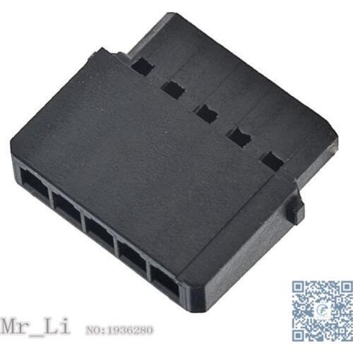 M80-6900398[3P FEM CRIMP HOUSING]