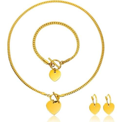 2021 New Summer Fashion Jewelry Set Necklace Copper Electroplated Gold Simple Heart Pendant Necklace Earrings Bracelet for Women