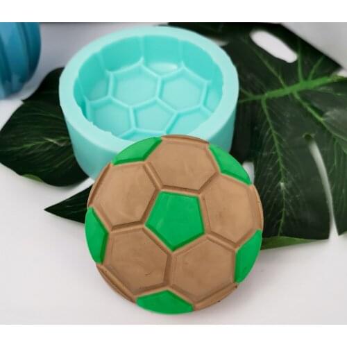 2D Football Soccer Spheroidal Shape Candle Soap Silicone Mold DIY Handmade Aromatherapy Mould Home Decoration DIY Crafts