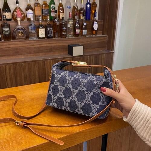 Leather Shoulder Bag For Womens 2021 New Luxury Designer Handbag Female Shopper Bag Purse Fashion Weave Letters Crossbody Bags