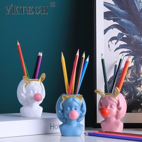 Creative Nordic Style Resin Vase Cute Girl Bubble Gum Decorative Flower Pot Modern lovely Art Decoration Flower Arrangement