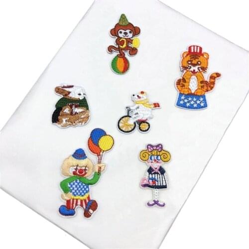 20pcs/lot Embroidery Patch Polar Bear Clown Tiger Rabbit Monkey Animal Girl Clothing Decoration Sewing Accessories Applique