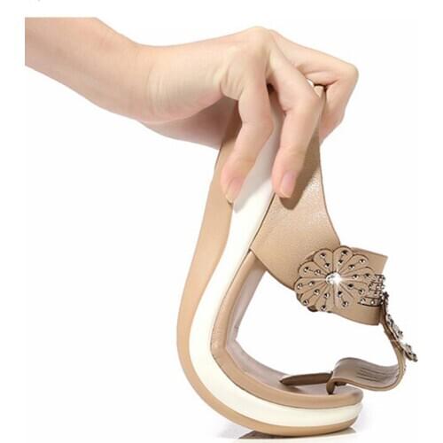 Summer non-slip platform shoes ladies fashion crystal floral indoor and outdoor slippers ladies beach slippers