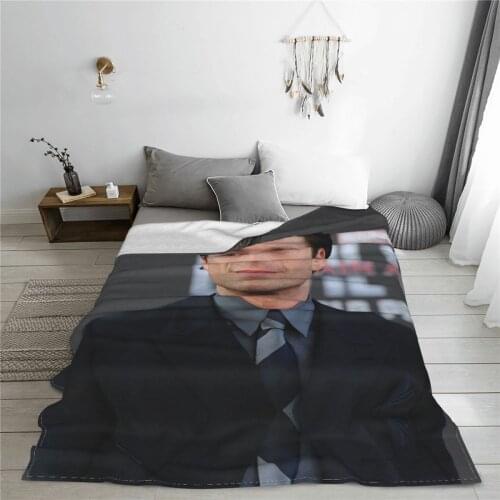 Wearable warm flannel Sebastians Stan blanket The Winter blankets for airplane travel Bedspread Wrap