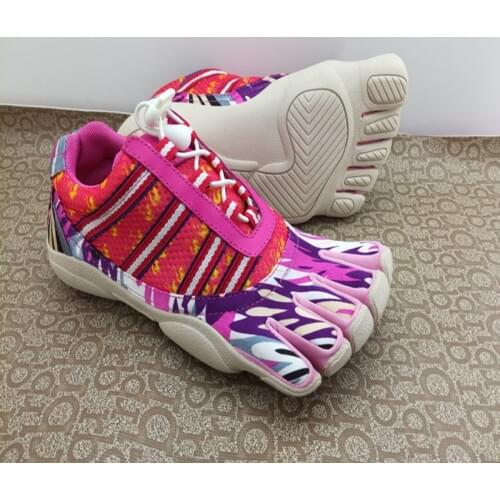 Camo Women Five Toe shoes Outdoor Breathable Quick dry Lightweight Running shoes Anti-skid wear-resistant Rubber sole sneakers