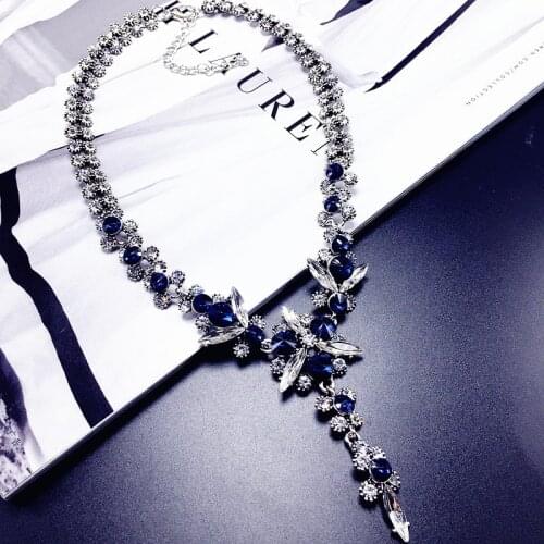 AORAFEI Chokers On The Neck