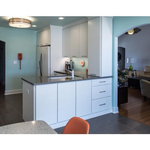 2017 new style kitchen cabinets suppliers China hot sale plywood carcase high gloss furniture paint lacquer modular