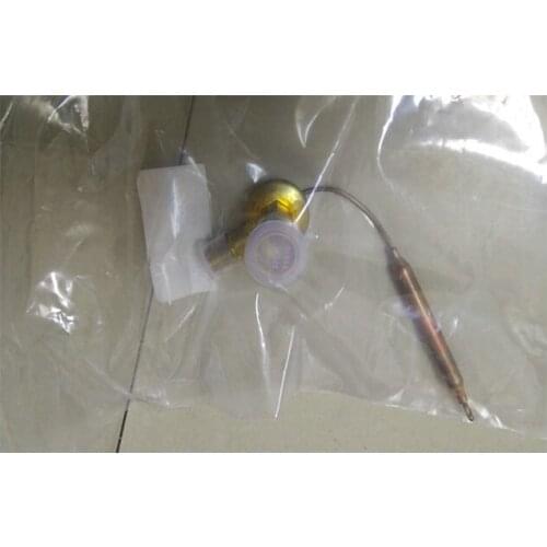 For Toyota Land Cruiser 4500 4700 LC100 LX470 LC120 Refrigerator Air Conditioning Expansion Valve