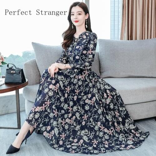 2021 Autumn New Arrival High Quality Elegant O Collar Flower Printed Long Sleeve Women Chiffon Long Dress