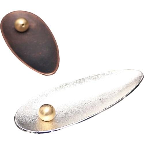 Creative Japanese Metal Copper Bead Incense Incense Holder Portable Small Incense Burner Home Indoor Incense Plug presents
