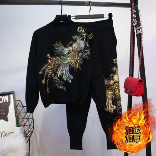 2020 Fall/Winter New Womens Phoenix Nail Bead Velvet Leisure Sports Suit Feet Pants Two-Piece Set