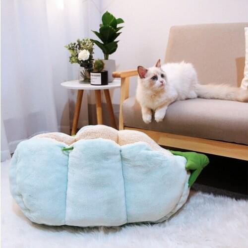 Winter warm pet cat bed semi-enclosed lamb velvet pea cat litter cartoon cute fruit banana deep sleep dog puppy litter
