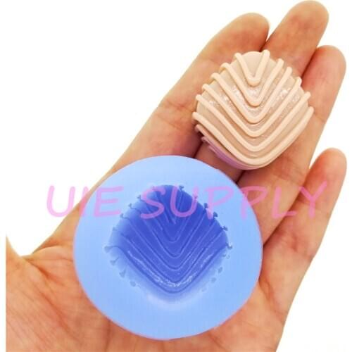 KYL209U 29.0mm x 27.6mm Square Chocolate Candy Silicone Mold Fondant Cake Decoration Craft Resin Clay Fake Food Miniaturesweets