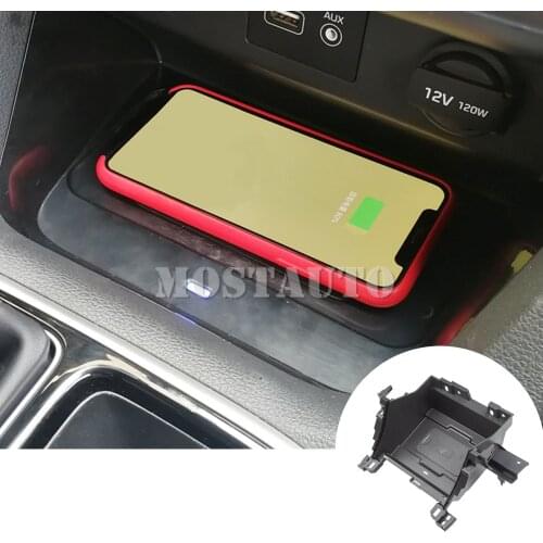The Phone With QI Wireless Charging For Hyundai Sonata 10W Wireless Car Charger Phone Fast Chargeing Pad 2016-2019