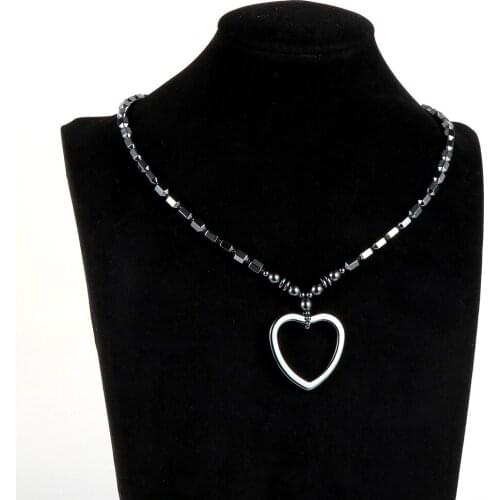 Hollow Love Heart Pendant Black Hematite Necklace Jewelry Natural Stone Hematite Faces Beads Clavicle Chain Choker Female