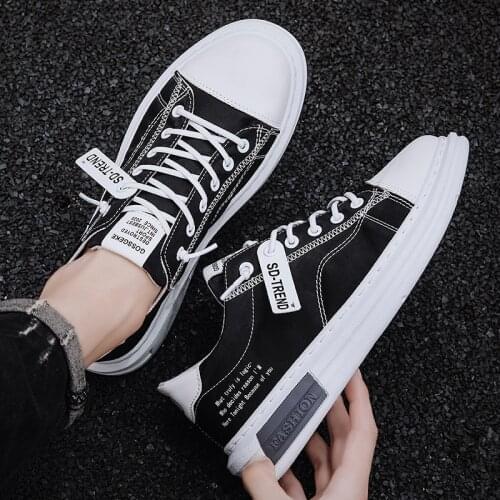 White vulcanized sneakers boys cheap flat comfortable shoes men autumn spring 2021 fashion sneakers