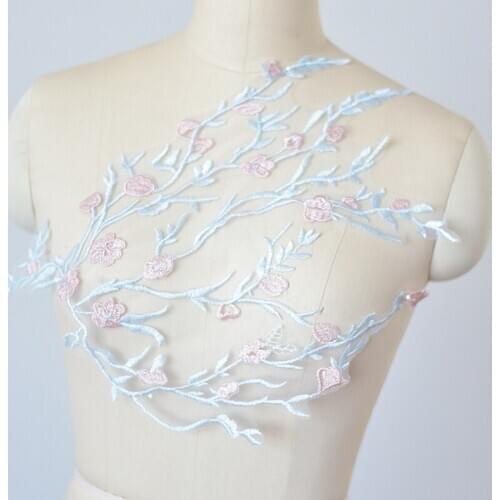 1Pc Pink Flower Embroidery T-shirt Dresses Applique Patches High Quanlity Sew on Pacthes Clothes Patch DIY Decoration