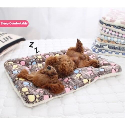 Pet Cat Dog Mat Thickened Soft Flannel Cotton Pad Comfortable And Warm Pet Blanket Home Portable Washable Cushion