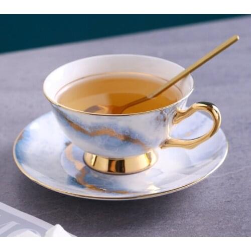 European Ceramic Coffee Cup Set Bone China Luxury Espresso Cup Gold Rim Afternoon Tea Gift Box Tazas De Cafe Royal Tea Cup EB5BD