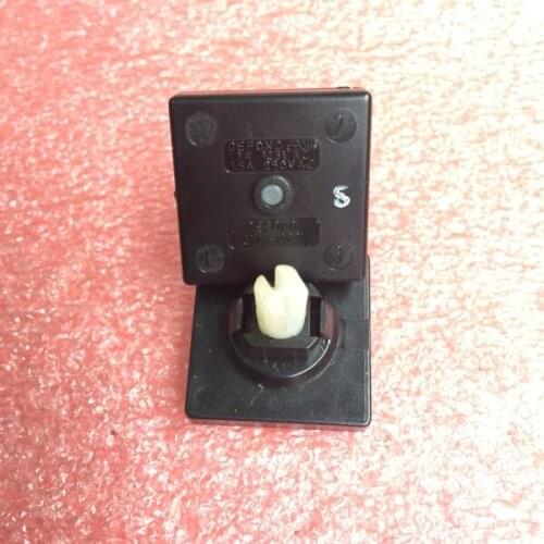 Original new 100% CYU-1403 3A 125VAC 1.5A 250VAC 1 knife 3 files