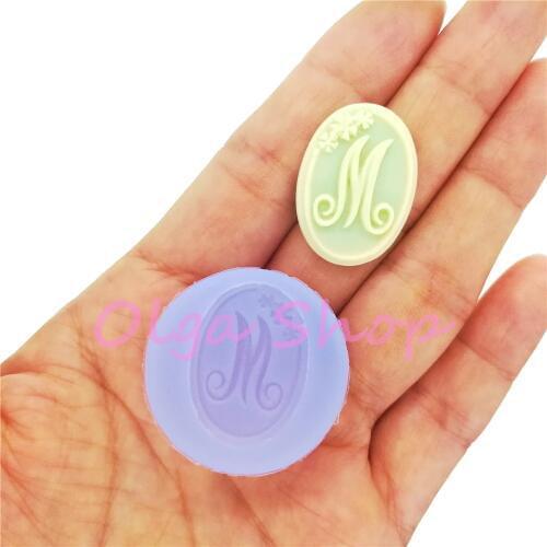 PYL935-PYL940 Letter M N O P Q R Cameo Silicone Mold Fondant Cake Decoration Candy Chocolate Resin Clay Necklace Pendant Making