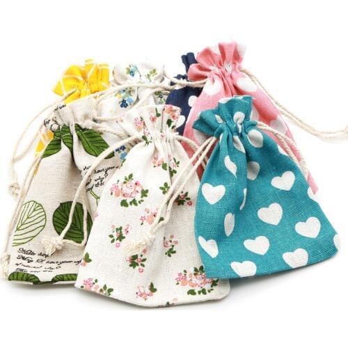 50pcs/lot Multi Designs Cotton Bags 10x14cm Party Favors Linen Drawstring Gift Bag Muslin Pouch Boutique Gifts Packaging Bags