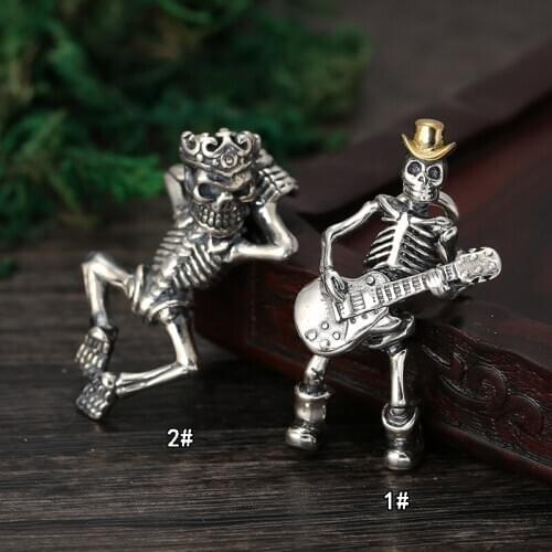 Manufacturers S925 Sterling Silver Retro Thai Silver Wild Jewelry Personality Rock Punk Wind Guitar Hand Men And Women Pendant