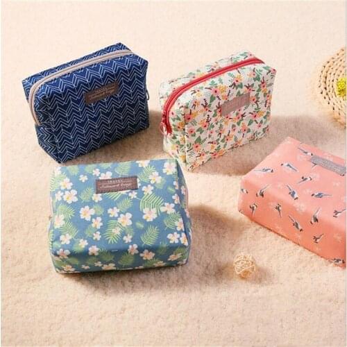 Women Mini Makeup Bags Waterproof Zipper Cute Flower Beauty Cosmetic Travel Toiletry Wash Organizer Storage Bags Case