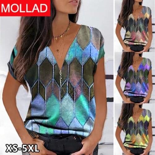 2021 Spring New European and American Womens Clothing Hot Sale Geometric Printed V-neck Short-Sleeved Casual T-shirt