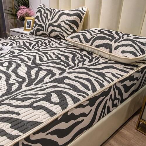 Latex Ice Silks Bed Cover Three-piece Washable Folding Air-conditioning Soft Mat Single Two-piece 0.9 1.5 1.8 M Bed Mat