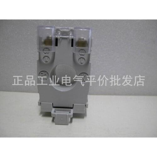 100% original New METSECT5CC020 Schneider Current Transformer 200/5A