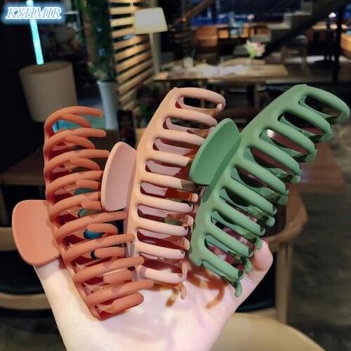2021 Korean Solid Big Hair Claws Elegant Frosted Acrylic Hair Clips Hairpins Barrette Headwear for Women Girls Hair Accessories