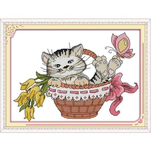 The cat in the basket cross stitch kit cartoon animal pattern count print canvas stitches embroidery DIY handmade needlework