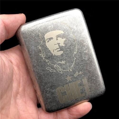 Vintage Style Old Sivler Color 16 Regular Size Cigarettes Case Stalin Che Guevara Pocket Metal Cigarette Boxes Smoking Holders