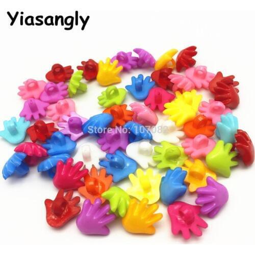 200pcs Lovely 14mm Hand Shape Resin Shank Buttons Sewing Aceesories Dress Button